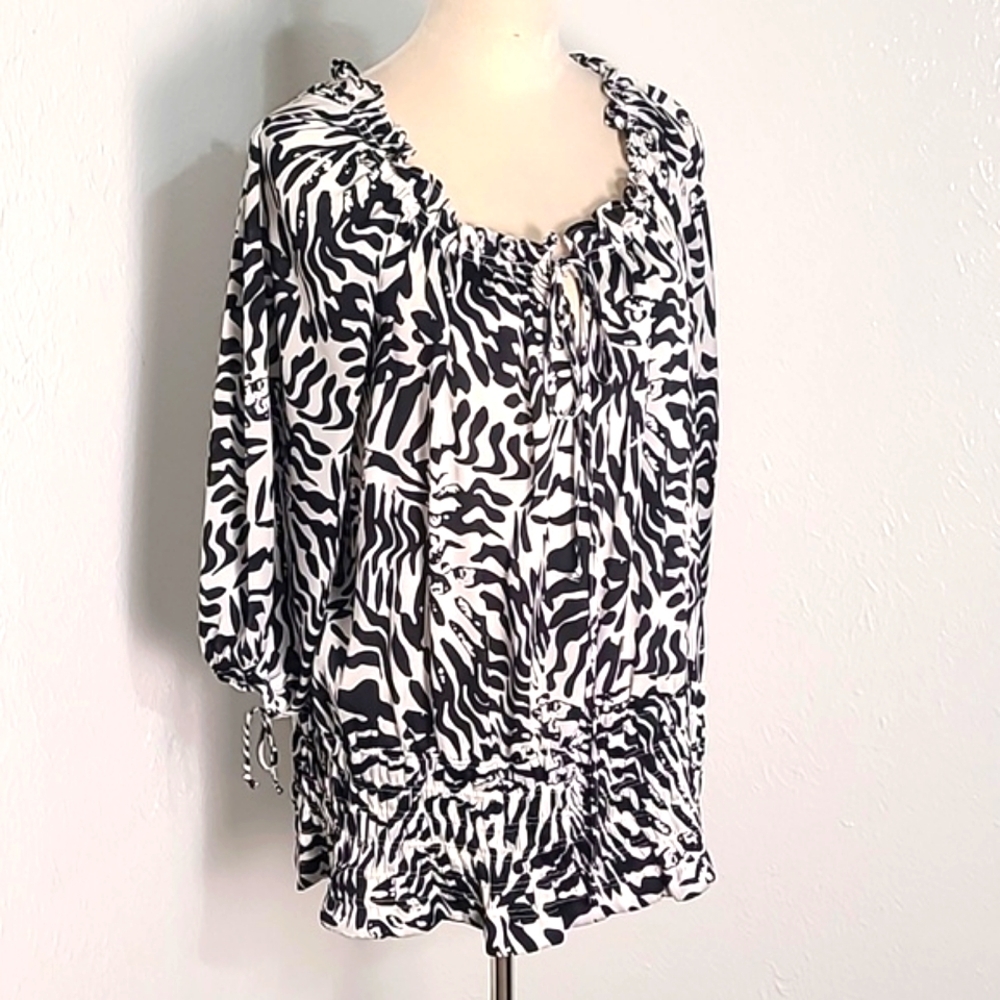 Essentials by Milano Black & White Print Top, Puffy Sleeves, Size XL - Picture 2 of 9